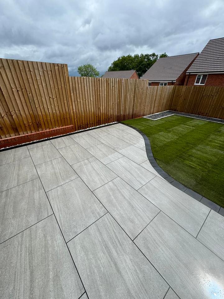 Porcelain patio build